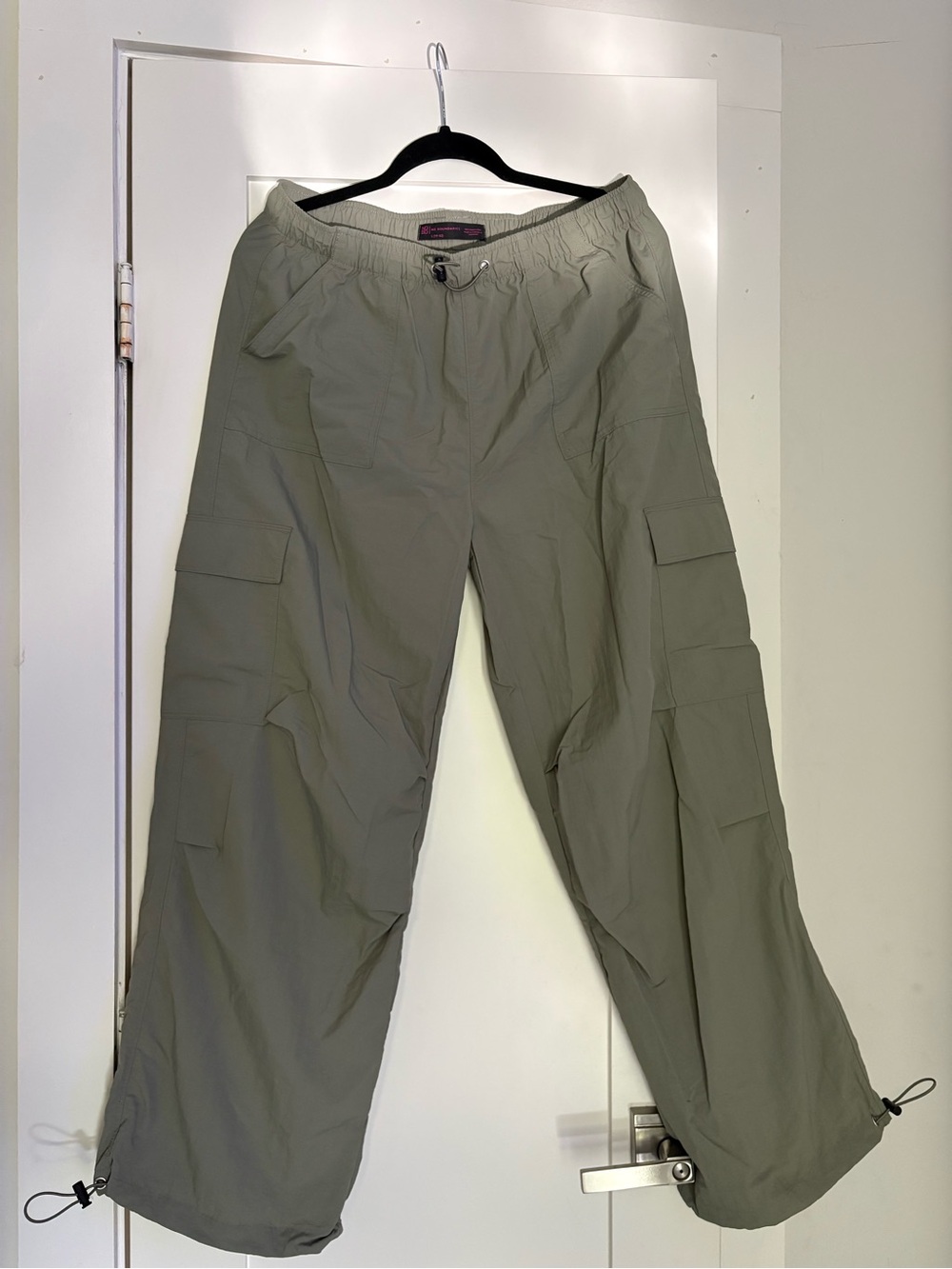 No Boundaries Olive Green Cargo Pants with Drawstring Hem